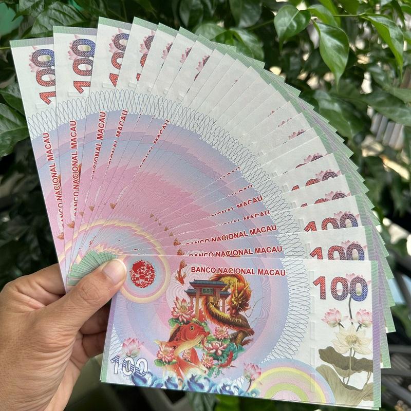 Combo 25 Tờ Tiền Mã Đáo Thành Công Macau 100 Patacas Seri Năm Sinh 1981 – 2005, Lì Xì Tết May Mắn