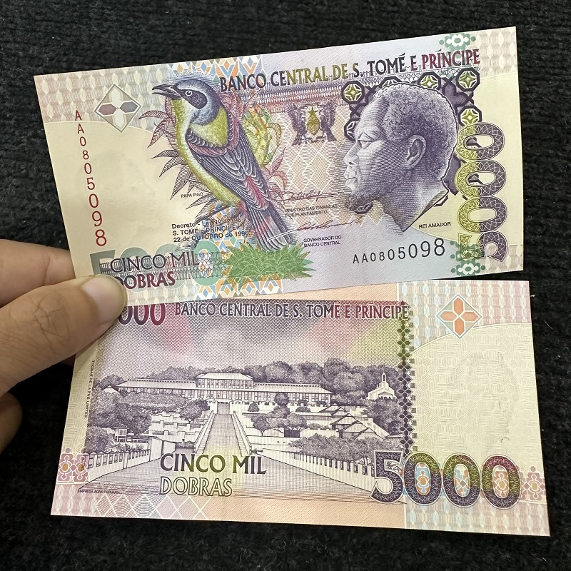 Tiền Sao Tome Principe 10.000 dobras