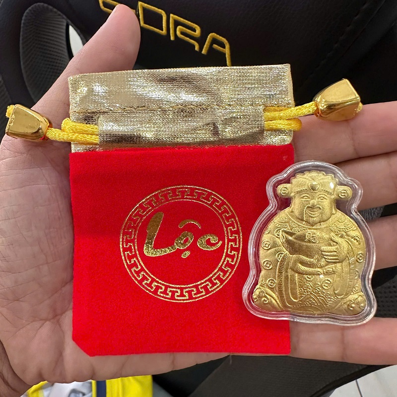 Sỉ Thỏi Vía Thần Tài Kèm Túi Lộc Giá Tốt Nhất – Quà Tặng Tài Lộc Phong Thủy Tết Và Vía Thần Tài