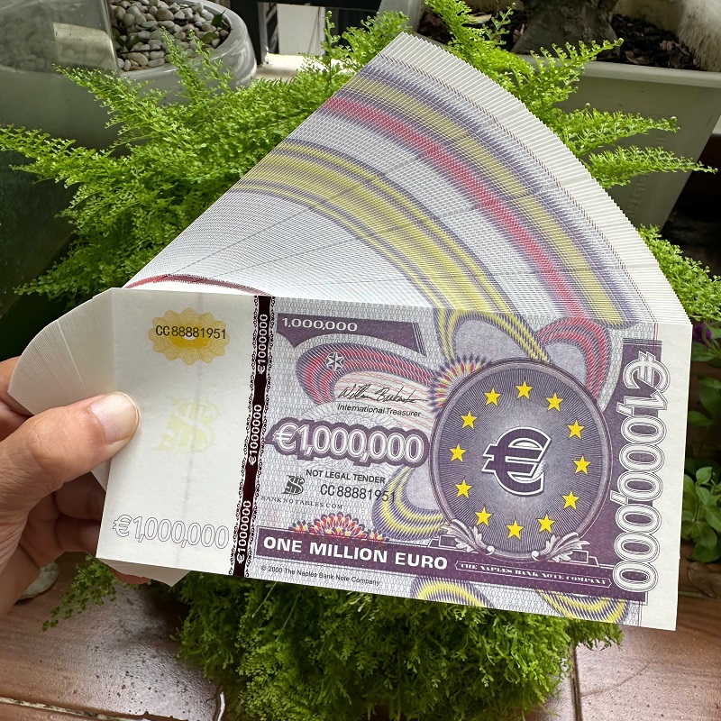 COMBO 100 TỜ TIỀN LƯU NIỆM 1 TRIỆU EURO – QUÀ TẶNG ĐỘC LẠ, MAY MẮN, SANG TRỌNG